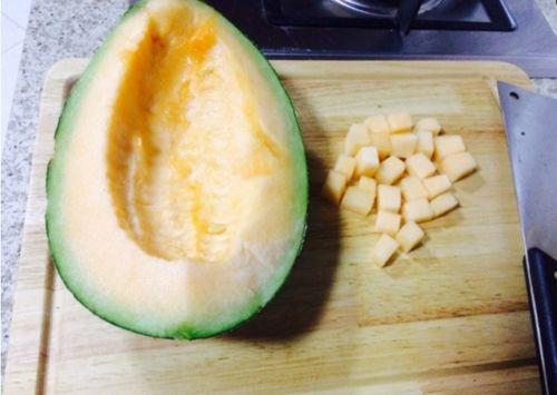 巧囊术后可以吃哈密瓜吗,哈密瓜可否食用？